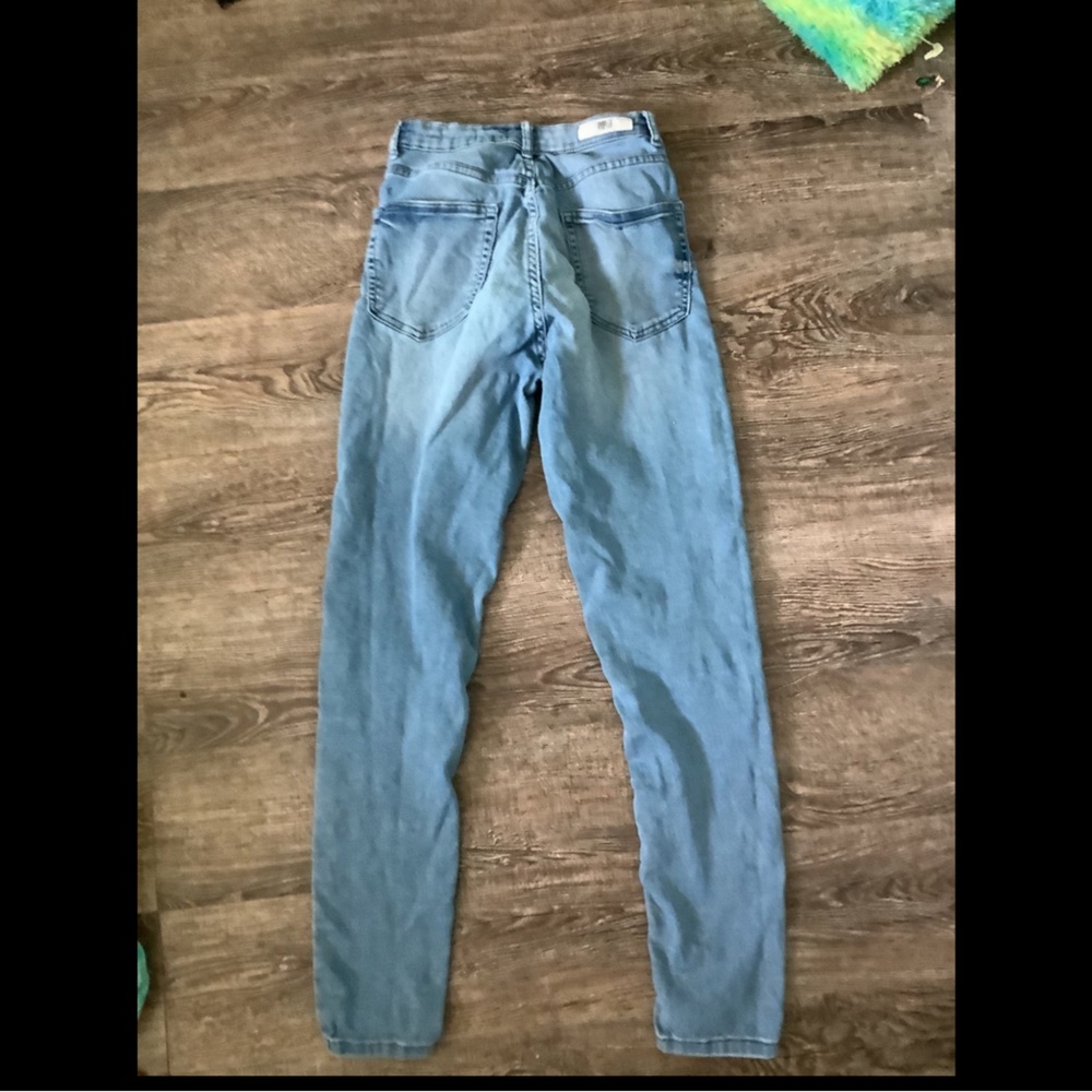 High waisted skinny jeans